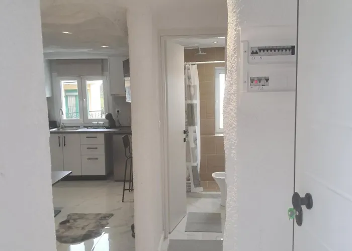 Quiet Cute Flat Close To Center Thessaloníki